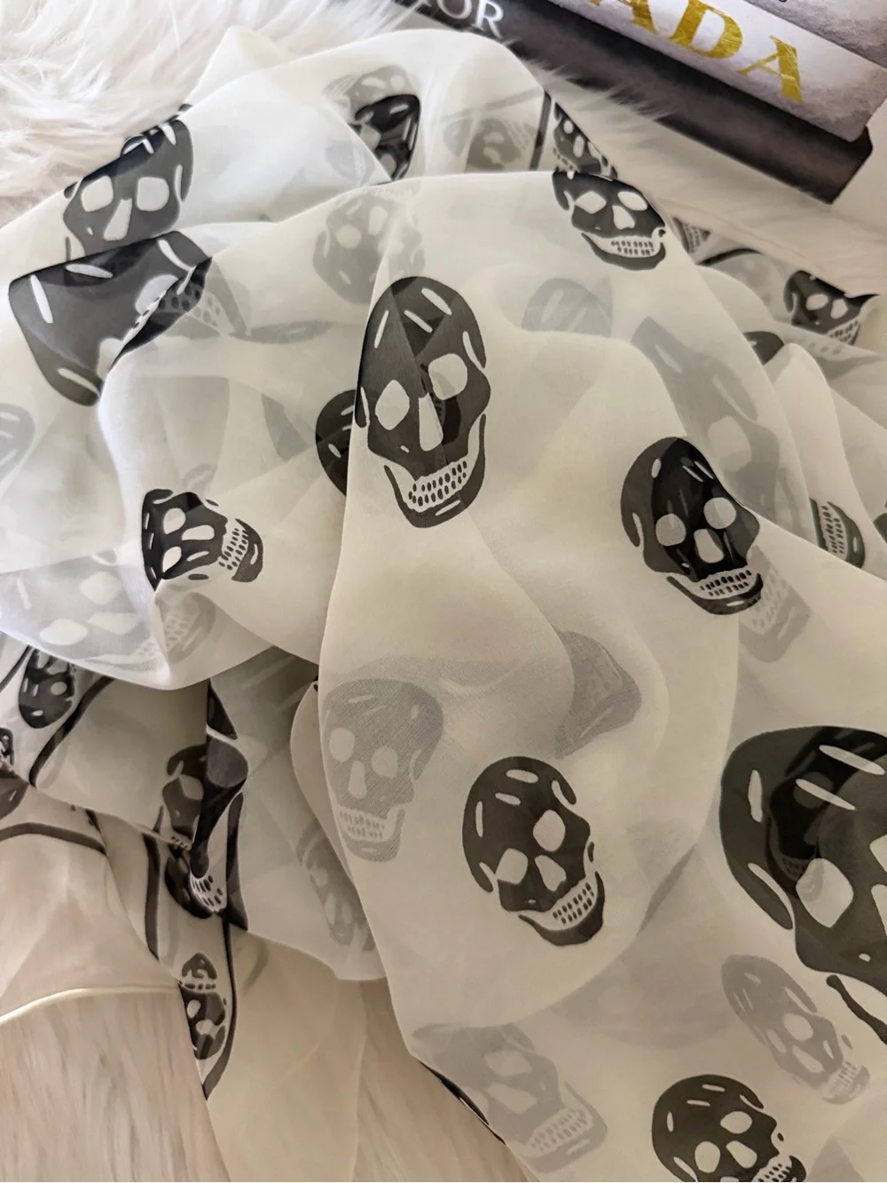 Alexander McQueen Skull Print Sheer Scarf - White and Black -